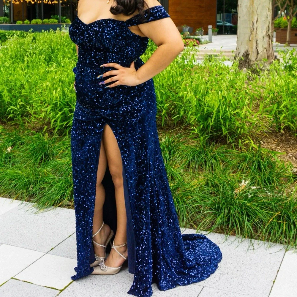 Prom Dress - Picture 3 of 4